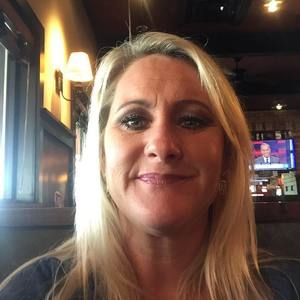 Meet your Posher, Kelley